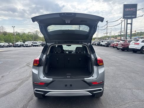 Used 2023 Buick Encore GX Select w/ Safety Package II AWD/4WD image 5