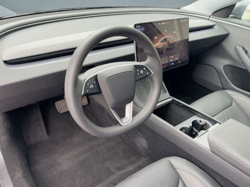 Used 2025 Tesla Model 3 Long Range image 4