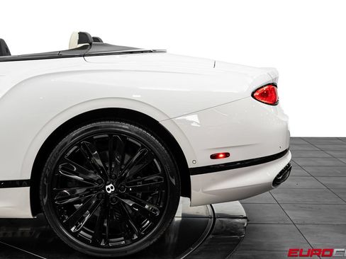 Used 2022 Bentley Continental GT Speed AWD/4WD image 17