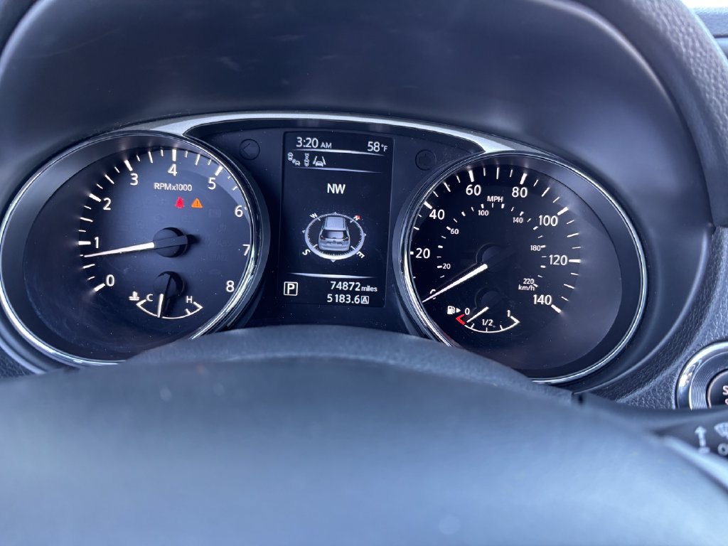 Used 2015 Nissan Rogue SL w/ SL Premium Package AWD/4WD image 17