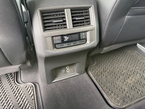 Used 2019 Volkswagen Atlas SE FWD image 16