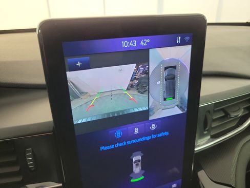 Certified 2022 Ford Explorer ST w/ Equipment Group 401A image 18