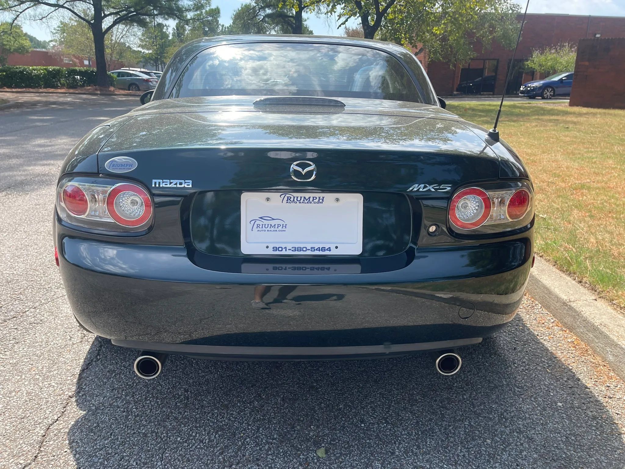Used 2008 MAZDA MX-5 Miata Grand Touring w/ Premium Pkg RWD image 6