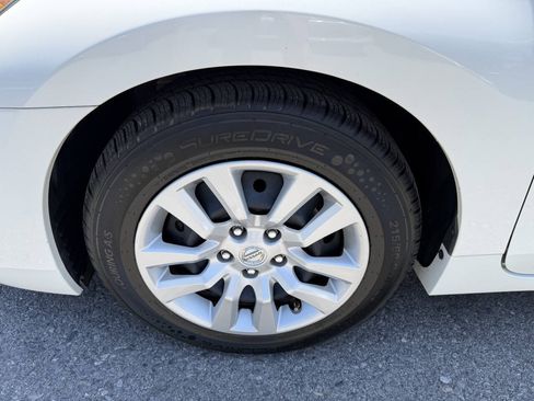 Used 2014 Nissan Altima 2.5 S FWD image 27