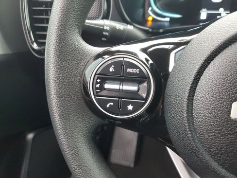 Used 2025 Kia Soul S image 26