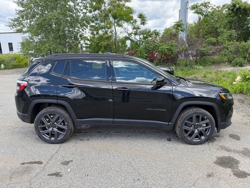 New 2026 Jeep Compass Limited AWD/4WD image 6