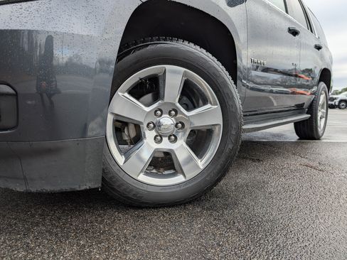 Used 2019 Chevrolet Tahoe LT image 36