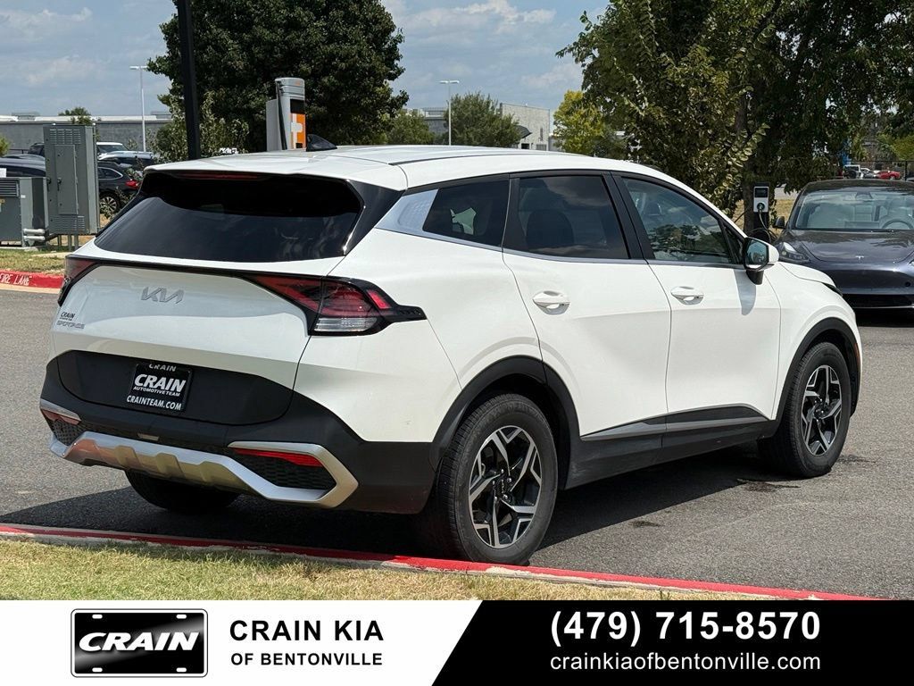 Certified 2024 Kia Sportage LX FWD image 7