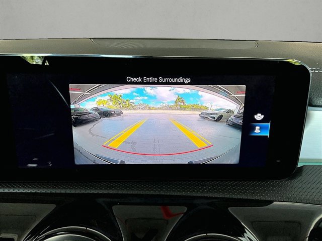 Used 2023 Mercedes-Benz CLA 250 image 23
