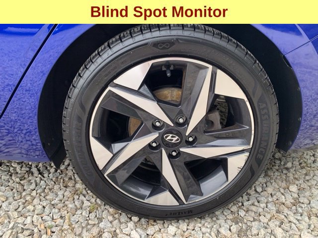 Used 2023 Hyundai Elantra Limited w/ Cargo Package FWD image 6