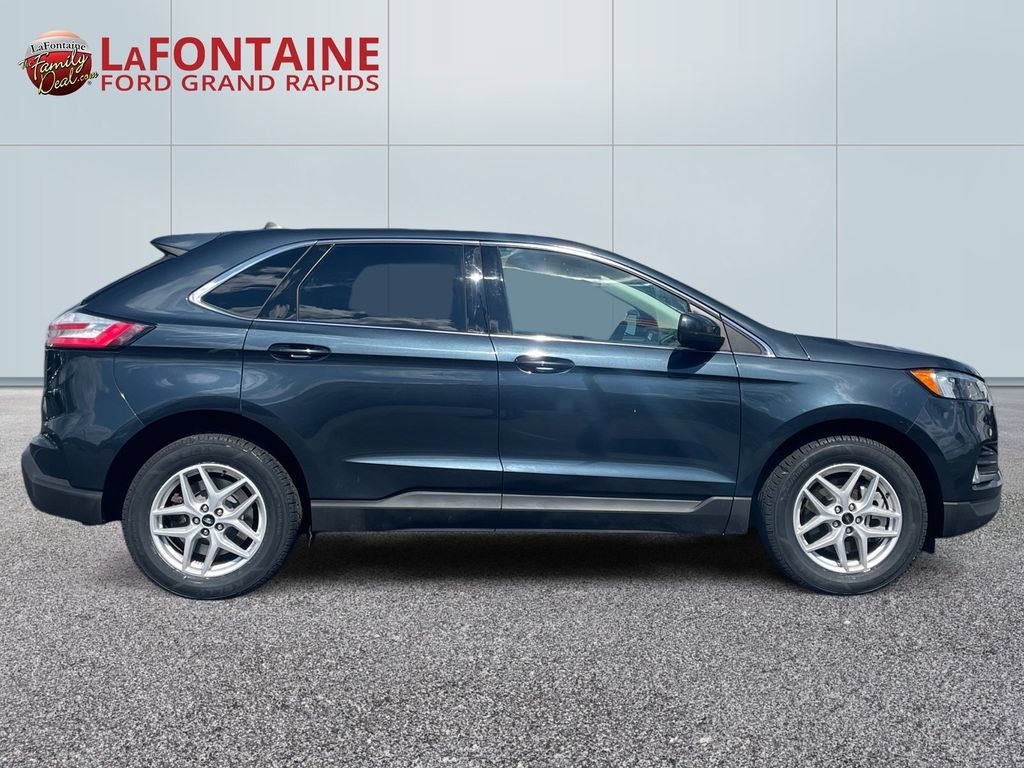 Used 2023 Ford Edge SEL w/ Convenience Package AWD/4WD image 8