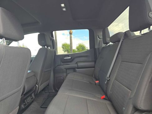 Used 2025 Chevrolet Silverado 1500 Custom Trail Boss w/ Turbomax Blackout Package image 18