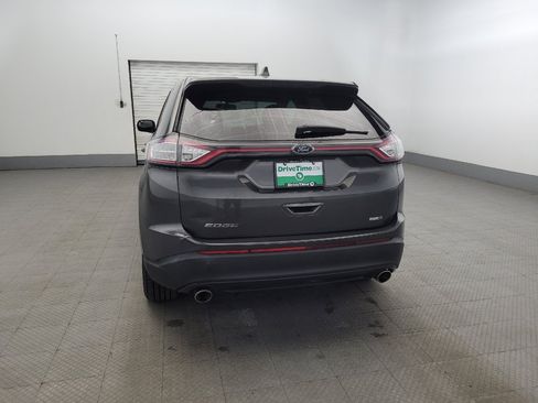 Used 2018 Ford Edge SE AWD/4WD image 6