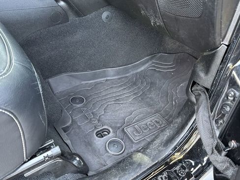 Certified 2022 Jeep Wrangler Unlimited Sport w/ Xtreme Recon 35" Tire Package image 35