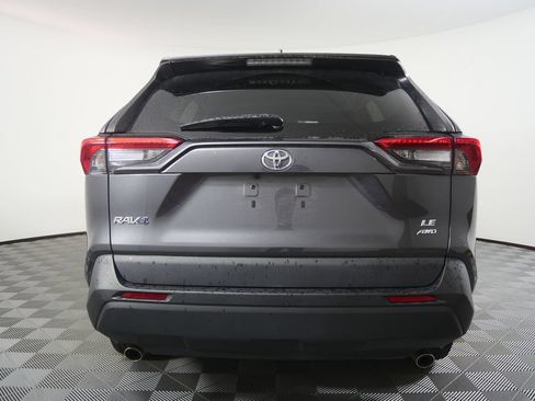 Used 2020 Toyota RAV4 LE w/ All Weather Liner Package AWD/4WD image 4