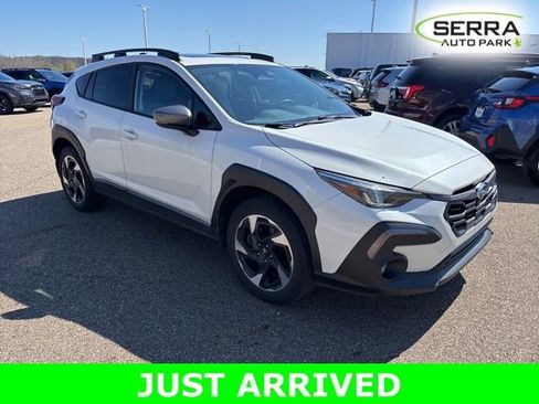 Certified 2024 Subaru Crosstrek 2.5i Limited w/ Crosstrek Mirror Package image 2