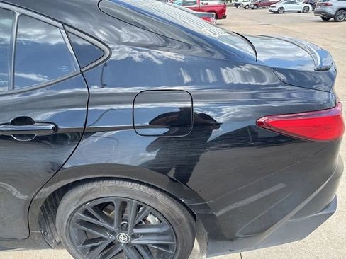 Certified 2025 Toyota Camry SE FWD image 3