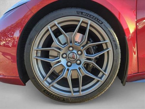 Used 2025 Chevrolet Corvette Z06 RWD image 20
