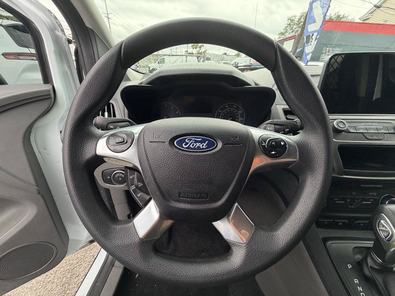 Used 2023 Ford Transit Connect XLT FWD image 27