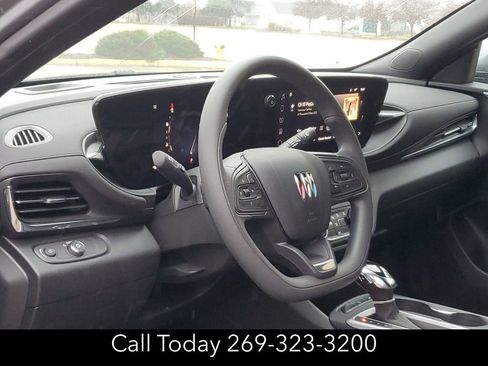 New 2025 Buick Envista Preferred w/ Advanced Safety Package image 10