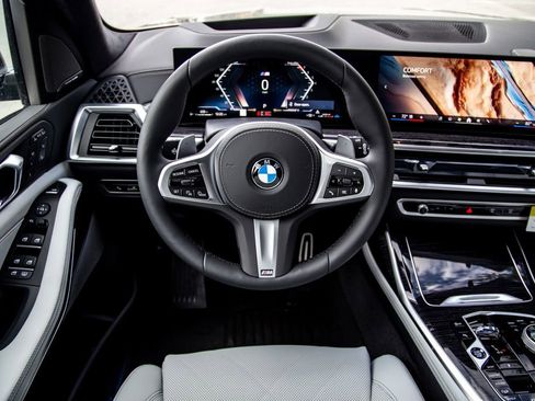 New 2026 BMW X7 xDrive40i w/ Executive Package AWD/4WD image 10