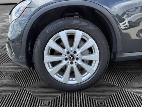 Certified 2020 Mercedes-Benz GLC 300 4MATIC image 9