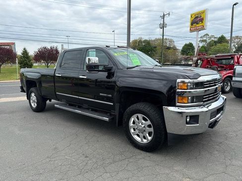Used 2015 Chevrolet Silverado 3500 LTZ w/ Duramax Plus Package AWD/4WD image 3