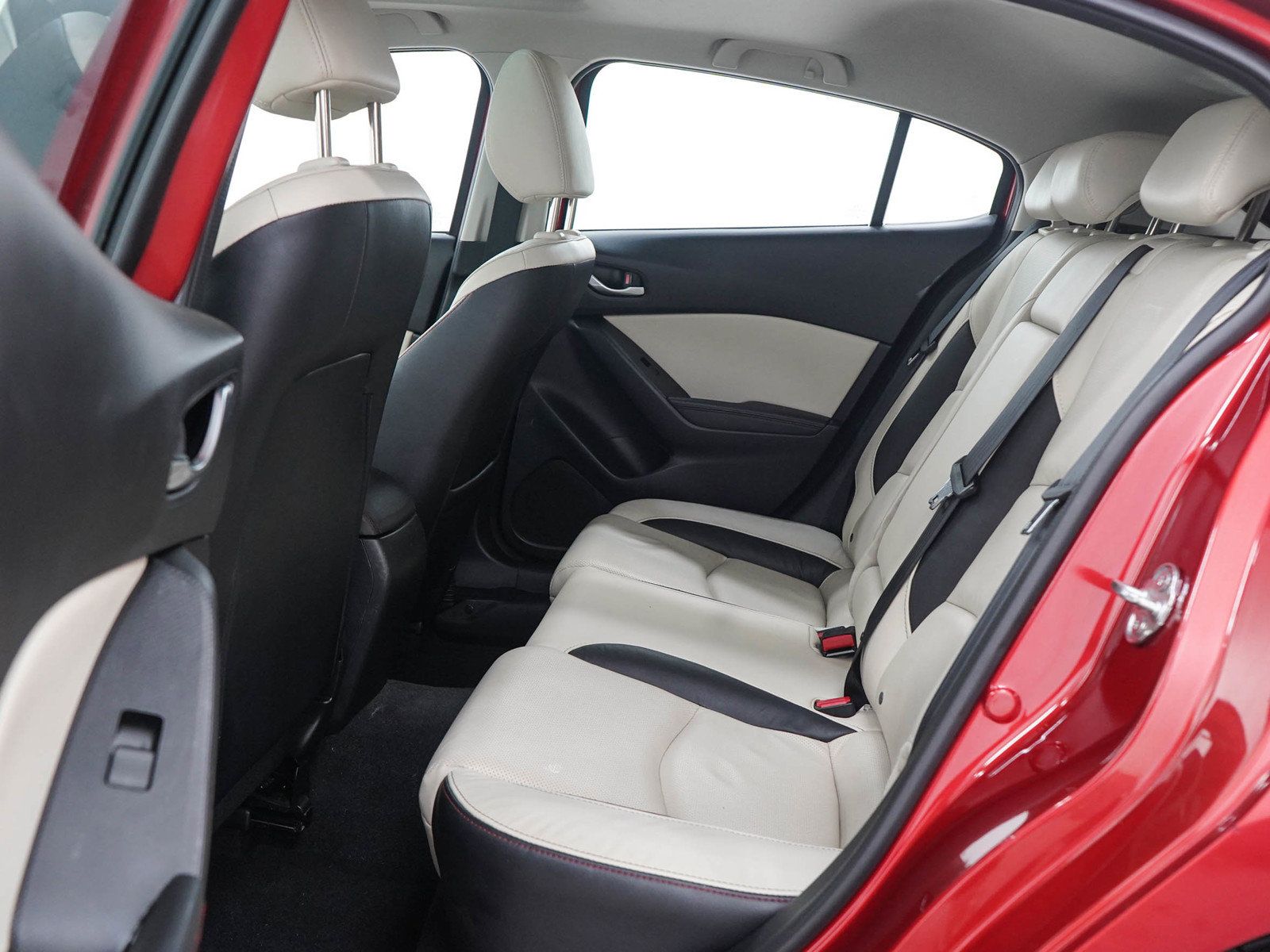 Used 2014 MAZDA MAZDA3 s Grand Touring FWD image 18