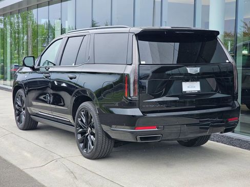 New 2026 Cadillac Escalade Platinum Sport w/ LPO, ONYX Package AWD/4WD image 3