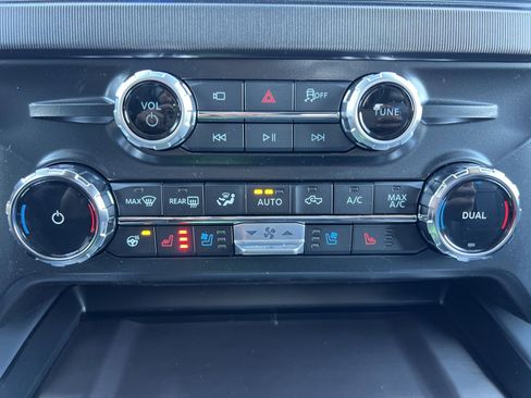 New 2026 Ford F450 Platinum image 21