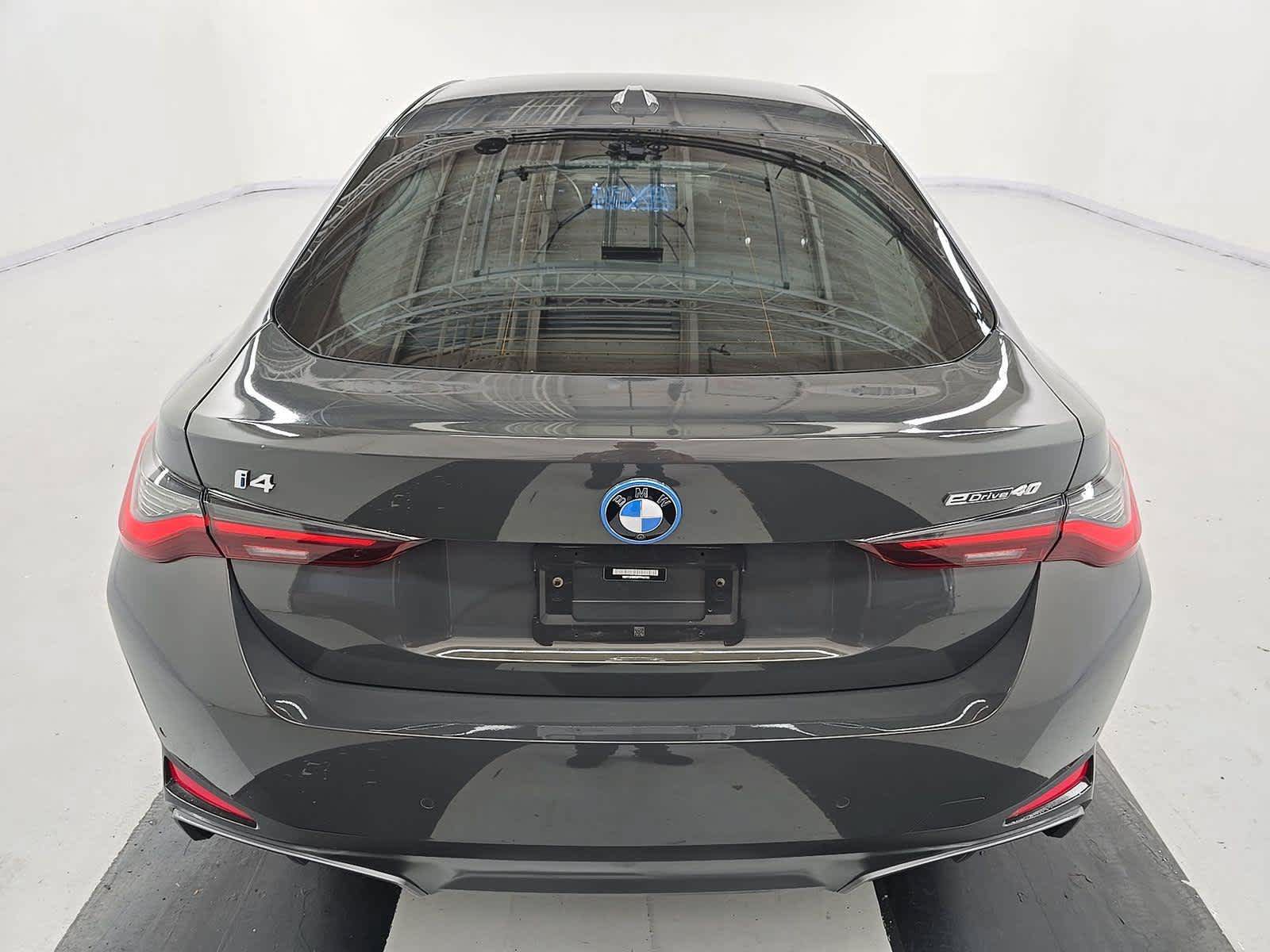 Used 2023 BMW i4 eDrive40 RWD image 5