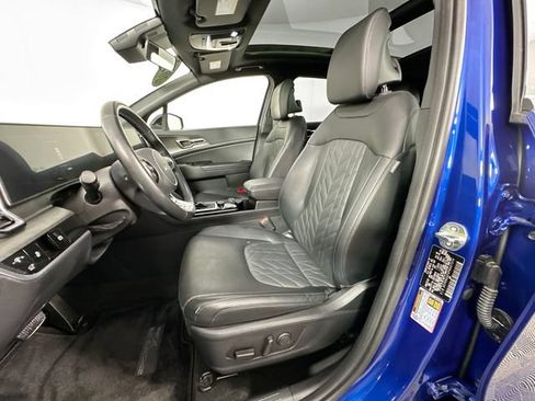 Used 2023 Kia Sportage X-Line w/ X-Line Premium Package AWD/4WD image 4