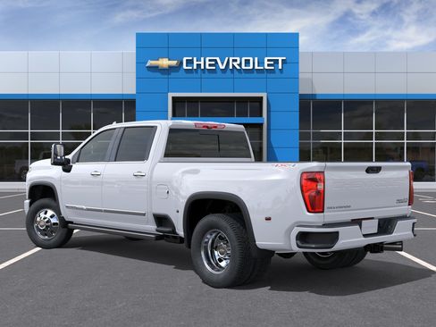 New 2026 Chevrolet Silverado 3500 High Country w/ Technology Package AWD/4WD image 3