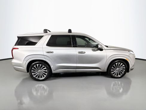 Used 2024 Hyundai Palisade Calligraphy FWD image 11