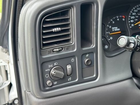 Used 2007 Chevrolet Silverado 3500 LT w/ Heavy-Duty Power Package AWD/4WD image 30
