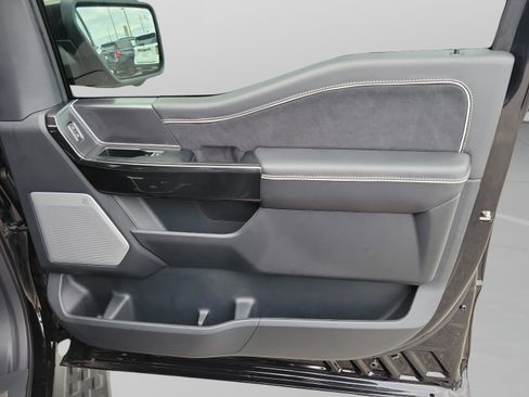 New 2025 Ford F150 Lightning Platinum image 27