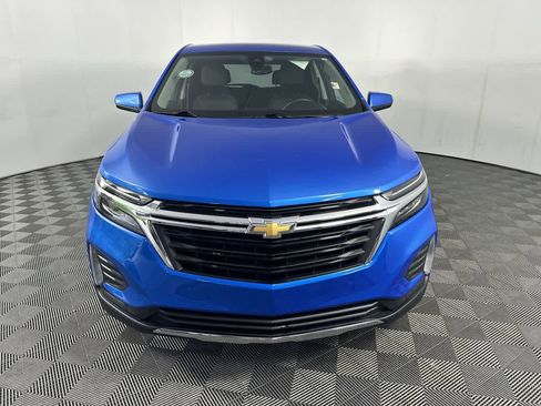 Used 2024 Chevrolet Equinox LT w/ LPO, Floor Liner Package FWD image 2
