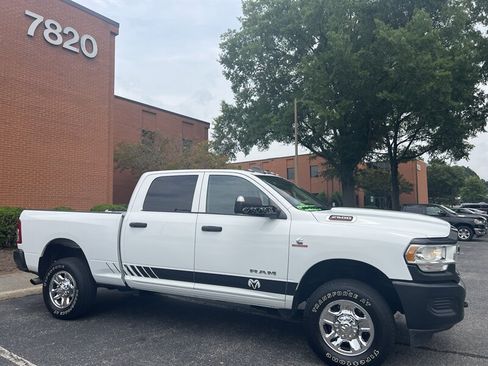 Used 2020 RAM 2500 Tradesman AWD/4WD image 9