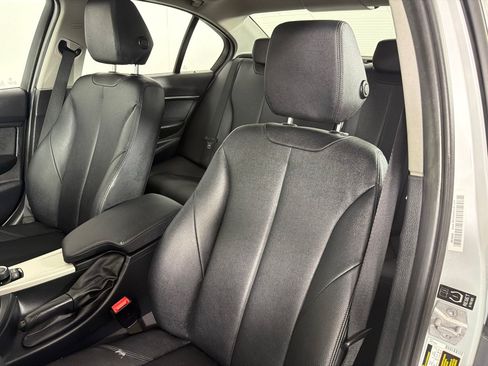 Used 2015 BMW 320i xDrive Sedan AWD/4WD image 13