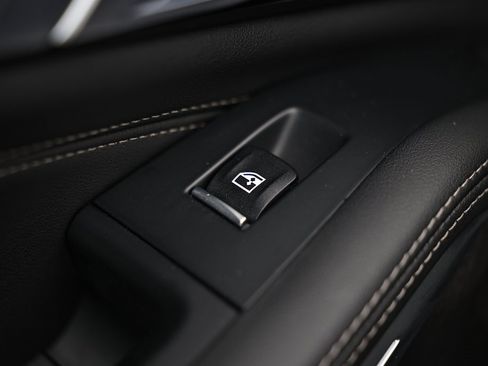 Used 2025 BMW X5 sDrive40i w/ Climate Comfort Package image 26