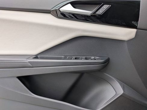 New 2026 Volkswagen Taos S FWD image 26