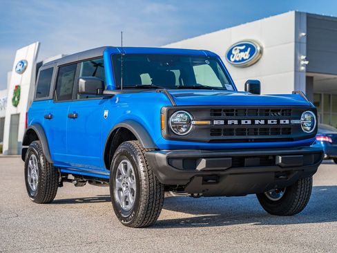 New 2025 Ford Bronco Big Bend image 1