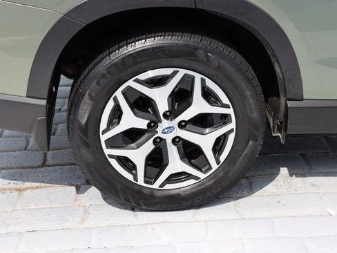 Used 2021 Subaru Forester Premium AWD/4WD image 53