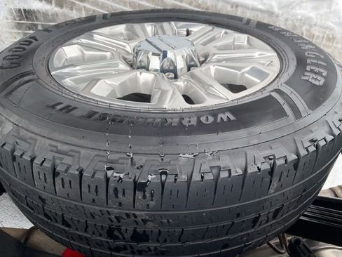 Used 2021 GMC Sierra 2500 Denali w/ Denali Ultimate Package image 37