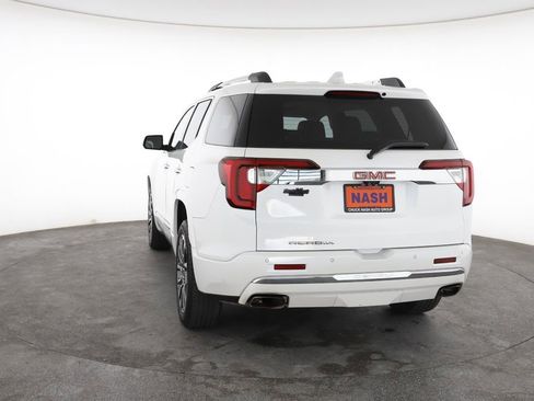 Used 2022 GMC Acadia Denali w/ Denali Technology Package FWD image 10