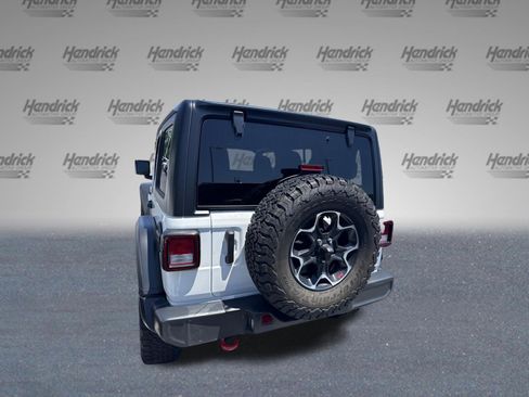 Used 2023 Jeep Wrangler Unlimited Rubicon w/ Cold Weather Group AWD/4WD image 13