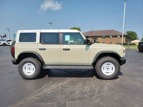 New 2026 Ford Bronco Heritage Edition AWD/4WD image 3