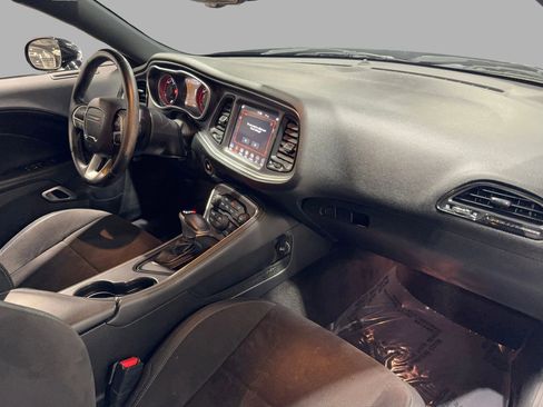 Used 2018 Dodge Challenger SXT Plus image 17