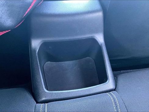 Used 2021 Chevrolet Camaro LT image 33