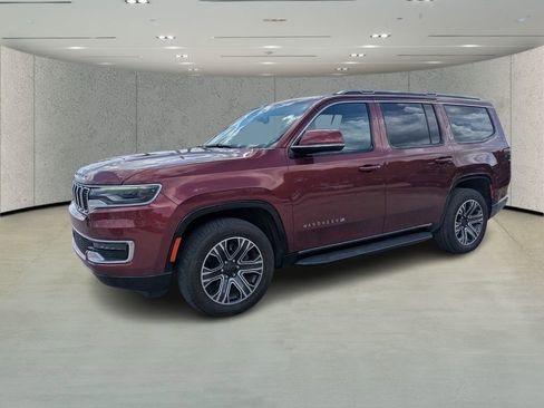 Used 2022 Jeep Wagoneer Series III image 7